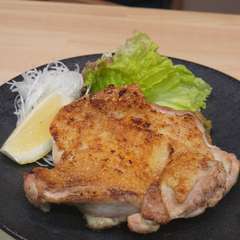 はかた地どりのモモ肉一枚焼き