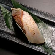 ジワっと染み出た脂に香ばしさがたまりません。