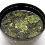 濃厚な魚の風味と磯の香りが口いっぱいに広がり
寿司を更に引き立たせる！
