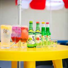 パーティーも一人飲みも、気ままに過ごせるオシャレな空間