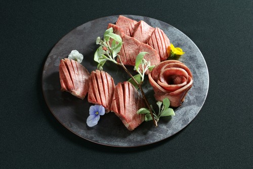 希少部位、ホルモンも新鮮でおいしい！