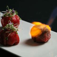 和牛の持ち味を活かした創作料理も充実