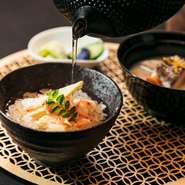 大切な日の始まりを彩る場所。結納・顔合わせにふさわしい、上質な料理と雰囲気が心を満たします。大切な人々との素晴らしいひとときをお楽しみください。