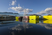 お魚またはお肉料理を選んでいただけるコースです。