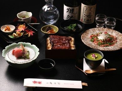 落ち着いた個室で大切なお客様との時間をお過ごしください