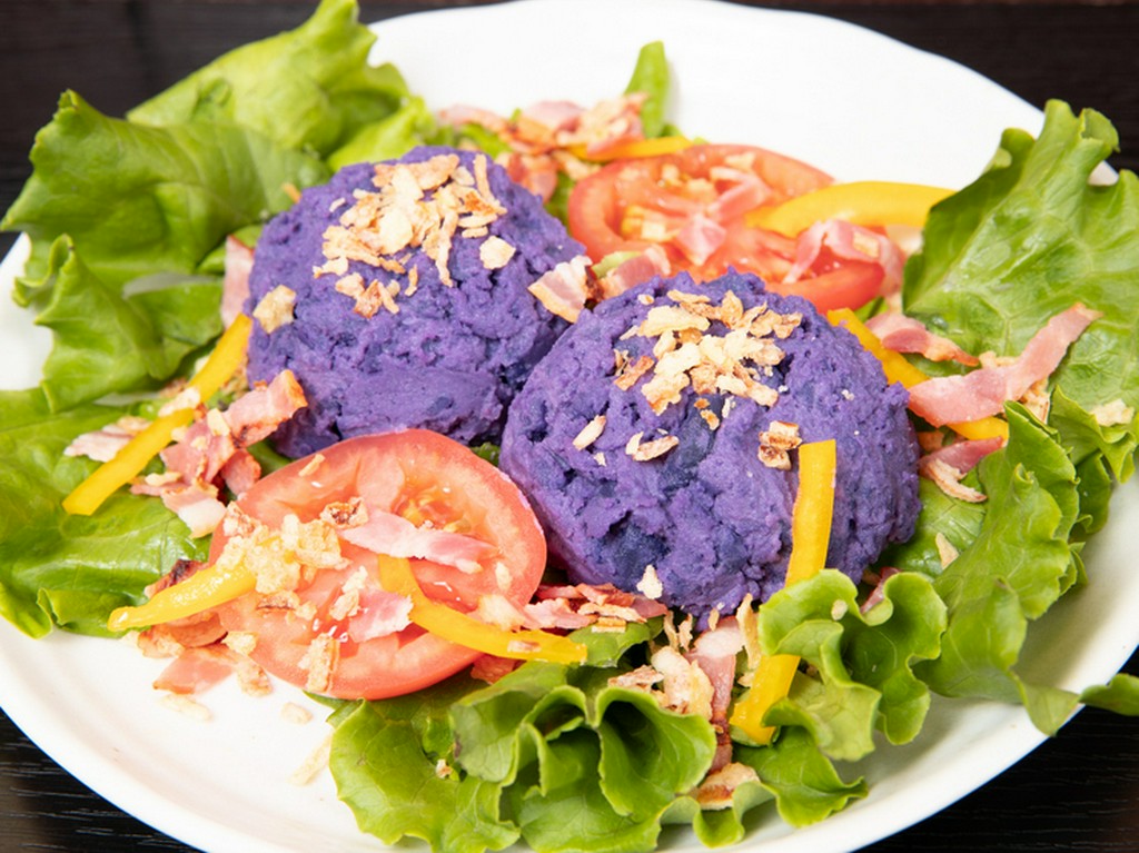 三島産新鮮野菜たっぷり『本日のサラダ』