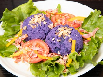 三島産新鮮野菜たっぷり『本日のサラダ』