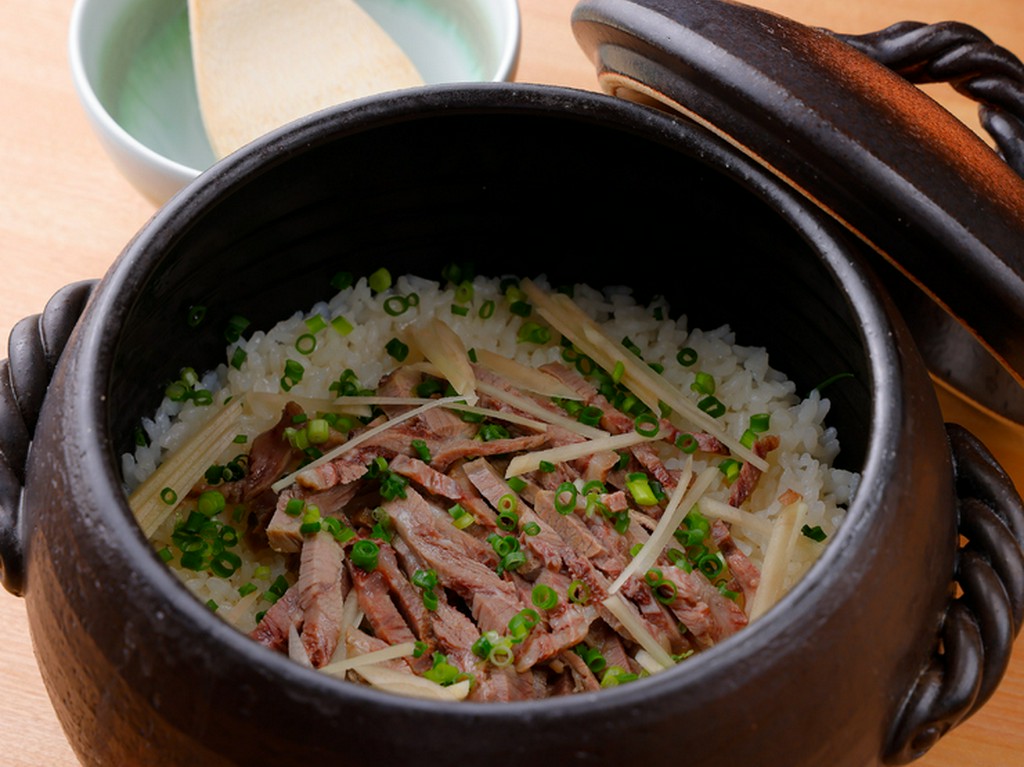 季節の炊き込みご飯