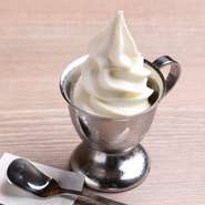 羊のソフトクリーム