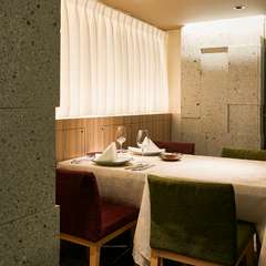 東中野駅から徒歩1分。ビルの地下にひっそり佇むフレンチの名店