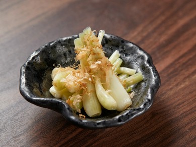 「本場の食材で食べてほしい」との思いから、沖縄直送食材が多数