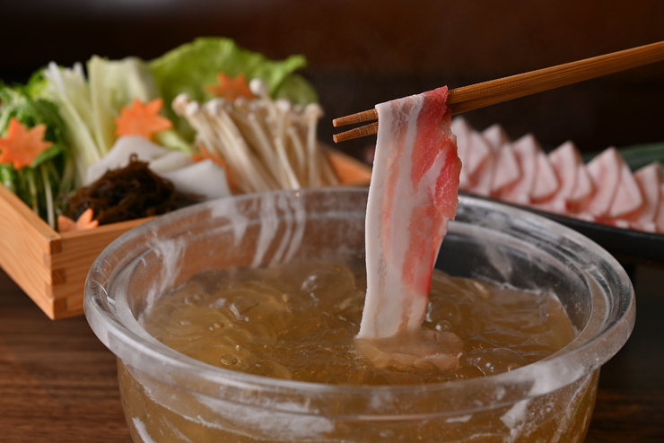 <아구 돼지 샤브샤브 코스> 순혈 100% 찬 아구 돼지 모즈쿠 레타 샤브 코스