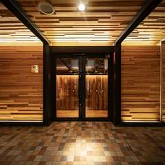 店へ入る前から漂う落ち着きと高級感