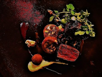 一期一会の味。日本の風土が育む滋味深い肉料理『季節のジビエ』～13200円のコース～