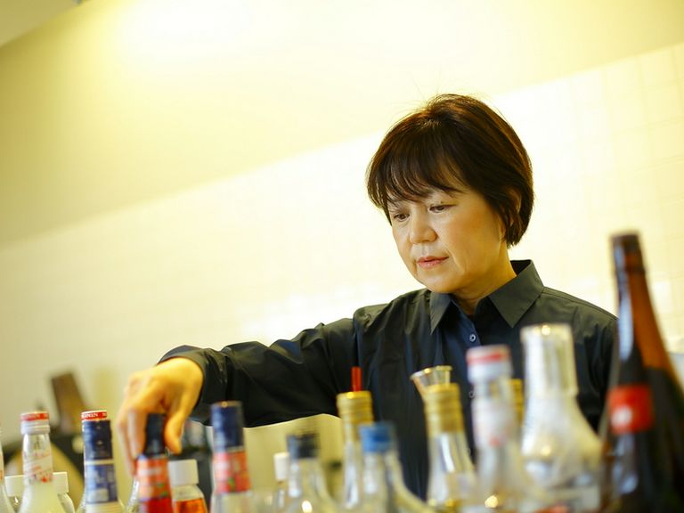 訪れた方が心から寛げる空間で、熱々のおいしい料理を