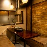 いつもの飲み会はもちろん、誕生会やパーティーといった一年に一度の特別な日の利用もオススメ。2階には座敷を完備しており、席同士を繋げることで最大24～26名での貸し切り利用もできます。