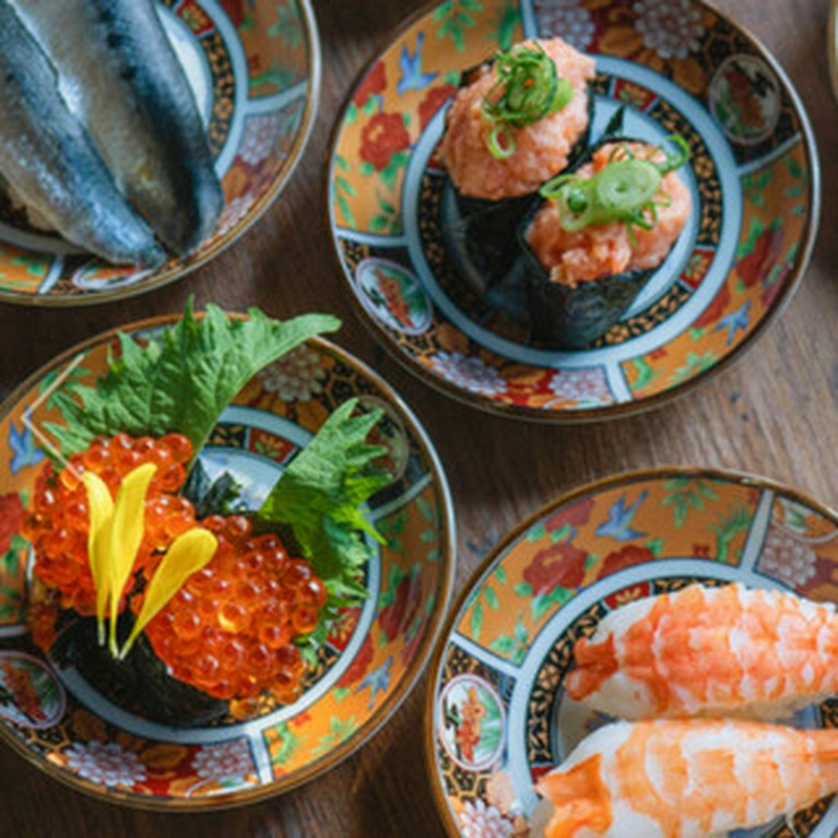 焼き鳥×しゃぶしゃぶ×海鮮・お寿司の欲張り居酒屋！