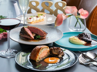 洗練された逸品を大切な人と味わう。大人のデートにも最適な一軒