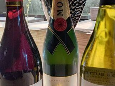 極上の焼肉とのマリアージュ。ソムリエが厳選した各種ワイン