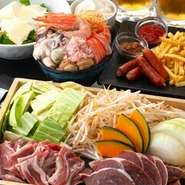 知床鳥と銘柄豚と焼き野菜のBBQセットや選べるもんじゃなど、
KIBORI自慢の料理が勢ぞろいの大満足コース！
さらにお得な2時間スタンダード飲み放題付き！宴会や飲み会、女子会などにぜひご利用ください♪