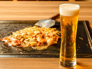 [ดื่มไม่อั้น] คอร์สมาตรฐานพร้อมเครื่องดื่มกว่า 50 ชนิด รวมถึง Sapporo Black Label เป็นเวลา 2 ชั่วโมง ราคา 1,980 เยน♪