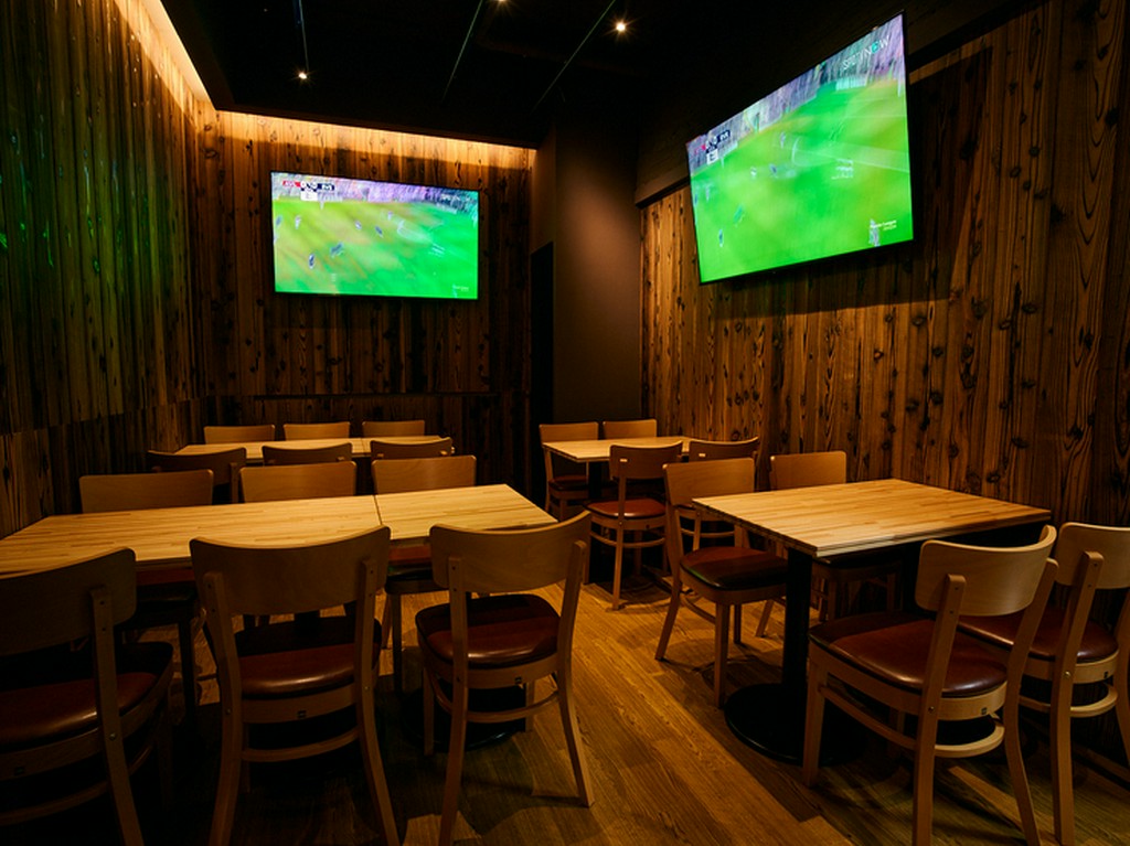 明るく賑やかなムードに抱かれ、日々の元気をチャージして