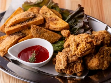 ザンギ＆チップス