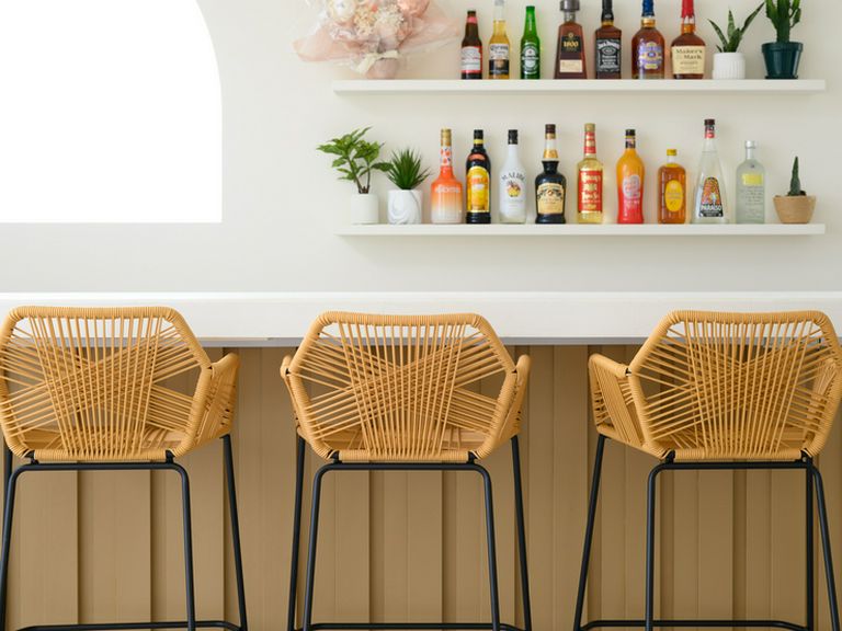 ゆったりした時間が流れる店内はリゾートムード満点