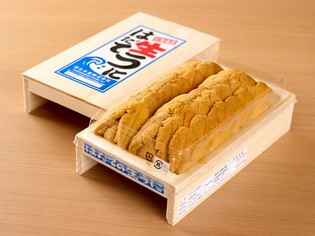 店主が豊洲市場に足を運び、その時季一番の魚介を丁寧に吟味