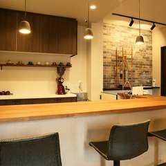 座り心地のよいシートに腰を下ろし自分だけの贅沢な時間を過ごす