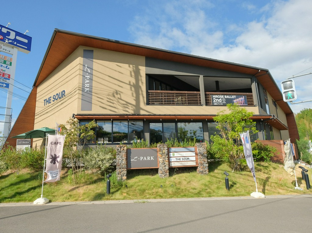 日頃の喧騒を忘れさせてくれる、癒やしの隠れ家フレンチ