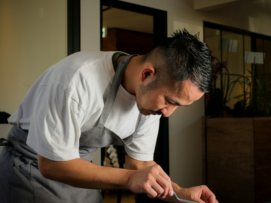 リラックスした接客で、心地よいフレンチ体験