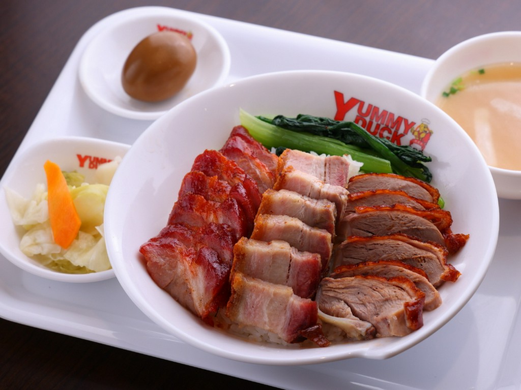 香港スタイルのローストダックをなじみ深い丼や麺にアレンジ