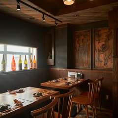 広々とした店内は、ゆったり過ごすために最適な空間