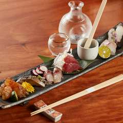 お刺身にもひと手間加え上質さを求める『熟成魚　お任せ刺盛り』