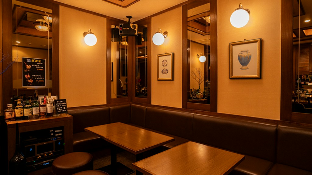 お酒と音楽、オーナーとの会話で、心が癒やされる場所