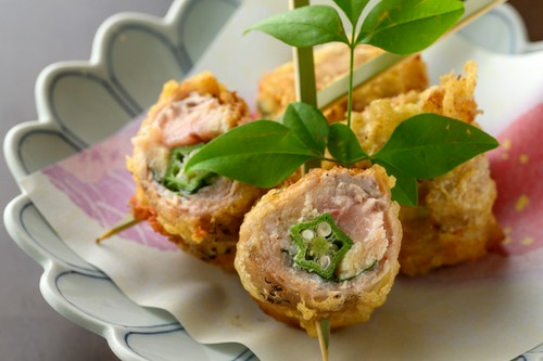 天ぷら串をはじめとした、自慢の料理です。