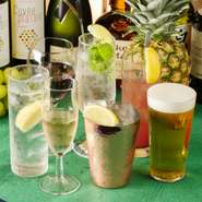 飲み放題はモヒートなど、オリジナルカクテルをはじめ、ビールはもちろん、ウィスキーやサワーなど種類豊富なラインナップにお酒好きさんも満足すること間違いナシ♪
