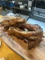 スペアリブの蜂蜜ロースト