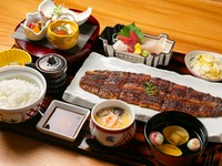 豪快な長焼き、旬の鮮魚、季節の皿を堪能できる『長焼き膳』