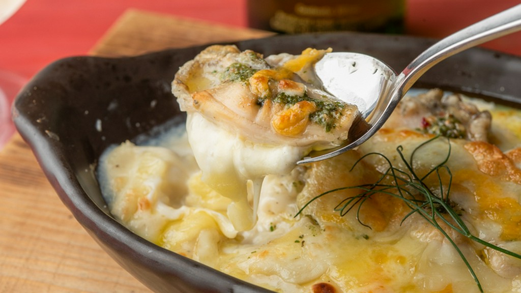 オーナーの故郷・広島産牡蠣を活かしたグラタン