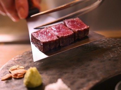 宮崎牛鉄板焼コース【牛肉論スタイル】