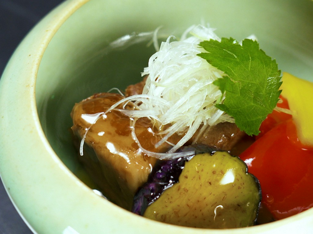 豚角煮と彩り野菜の甘酢和え