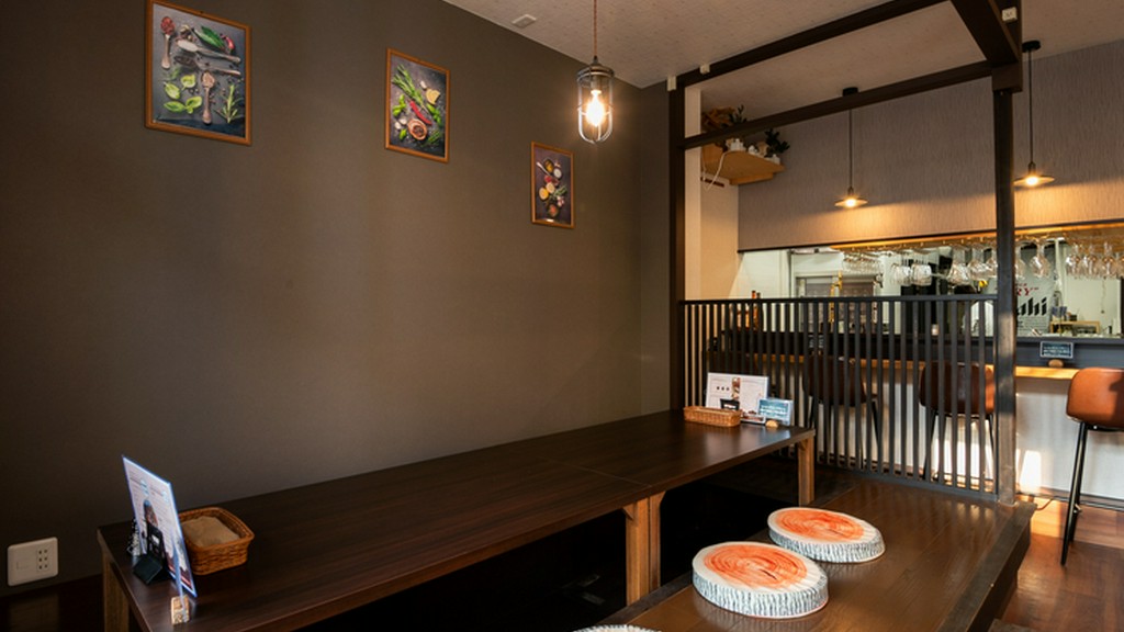 老若男女問わず、楽しんで食事ができる薪火ビストロ