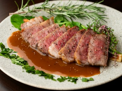 ビストロ料理にピッタリなナチュラルワインがスタンバイ