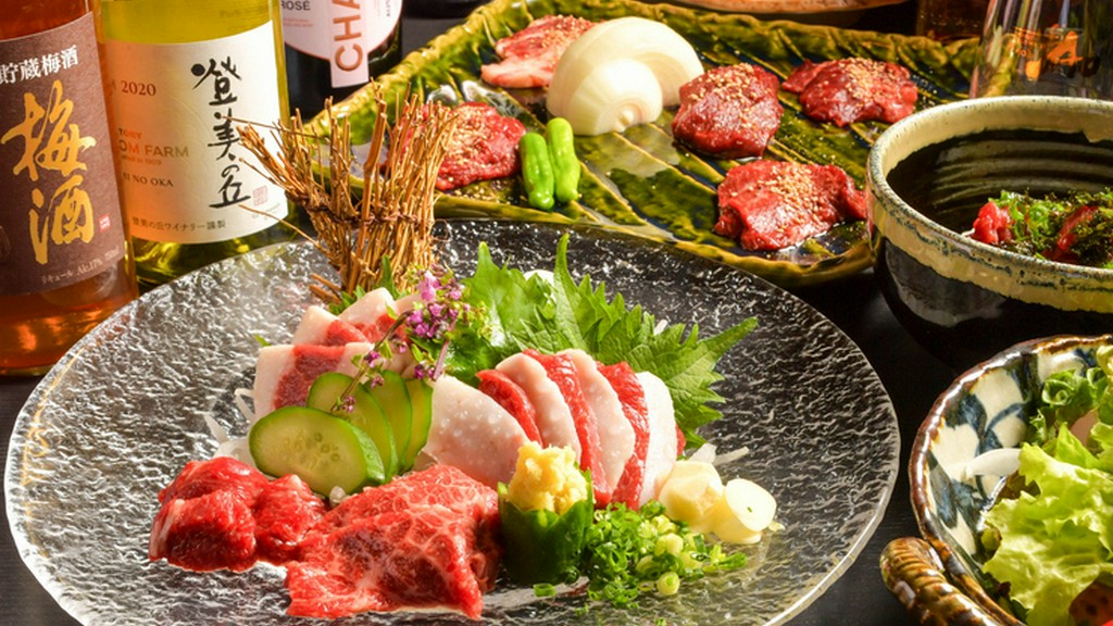 馬肉もお酒も心行くまで楽しめる宴会コース