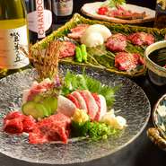 人気メニュー満載のコース料理は、初めてお店を利用される方にもオススメ。各コース飲み放題のオプションもあり、宴会にも利用可能です。馬肉もお酒も心行くまで楽しめます。