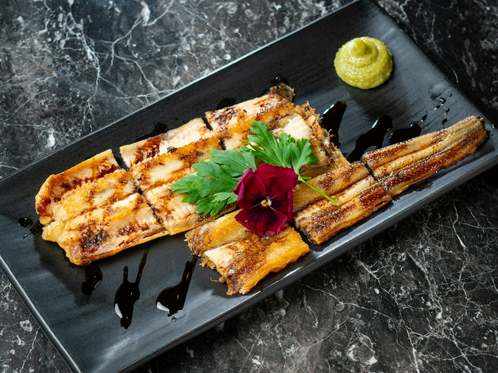 広島人気の味わいを東京で。『広島穴子の白焼き』