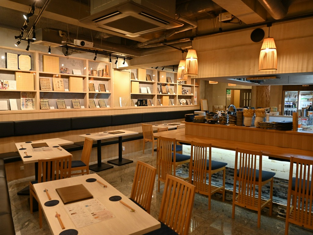 ゆったりとした時間が流れる空間で、ほっとくつろぎのひと時を