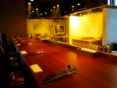 大切な人と味わい深い料理を囲み過ごす、充実したひととき